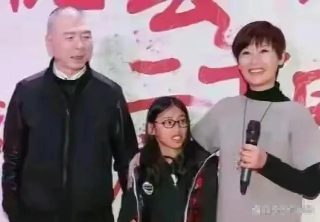 _走红毯可以穿红色吗_走红毯可以穿红色晚礼服吗